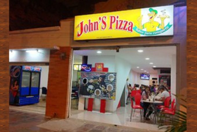 Johns Pizza Manizales